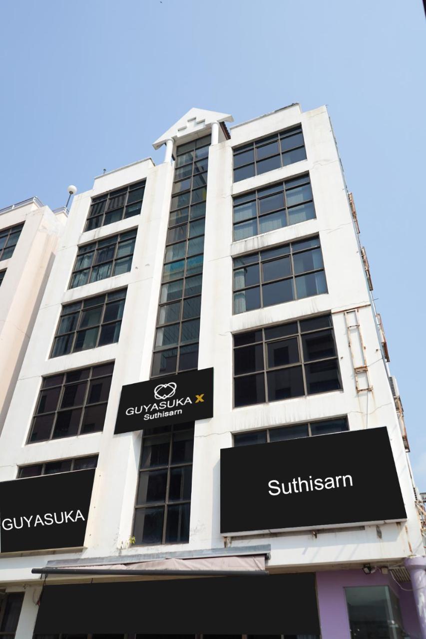 Guyasuka X Suthisarn Bangkok Kültér fotó