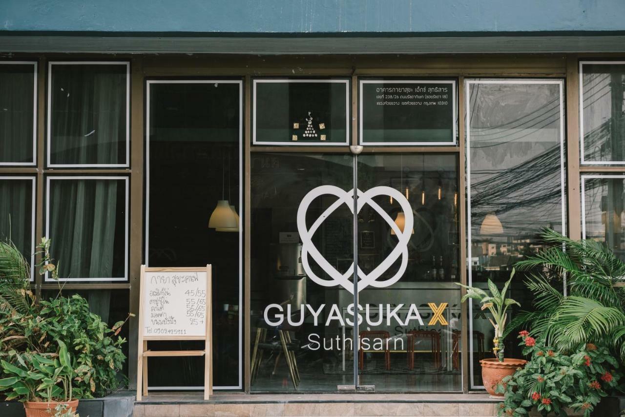 Guyasuka X Suthisarn Bangkok Kültér fotó
