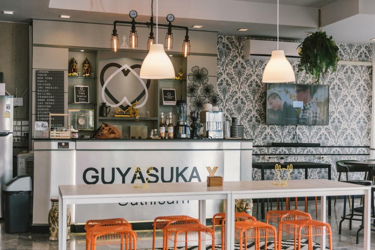 Guyasuka X Suthisarn Bangkok Kültér fotó