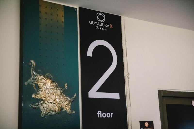 Guyasuka X Suthisarn Bangkok Kültér fotó